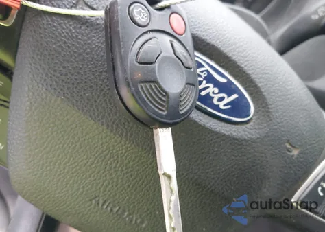 2015 Ford Focus Se z USA, uszkodzony, nr VIN 1FADP3F24FL250846